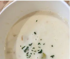 カルボナーラソースでクリームソース