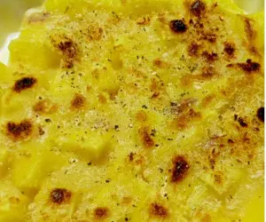 レトルトカルボナーラでポテトグラタン