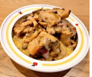 鶏肉のソテーカルボナーラソース