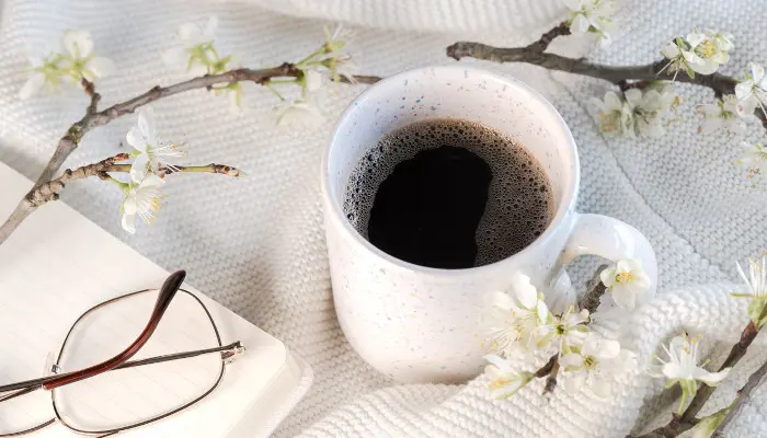 コーヒーと桜と眼鏡