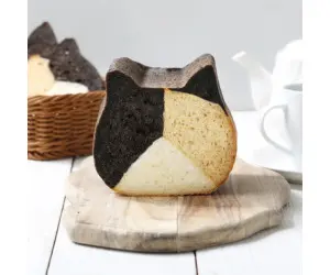 ねこねこ食パン　三毛猫